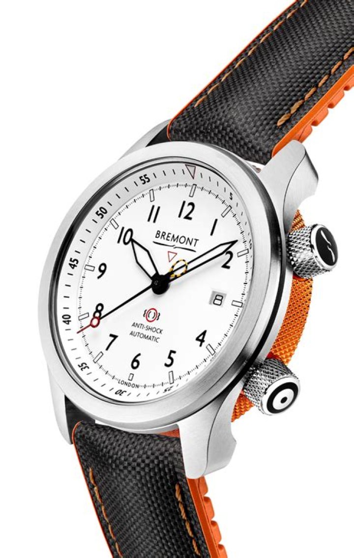 An Image Of The Bremont Supermarine S2000