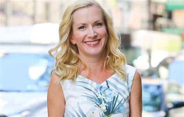 Angela Kinsey Net Worth 2024