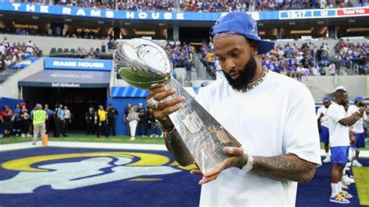 Drake Bets Over $1 Million On Rams & Odell Beckham Jr. In Super Bowl