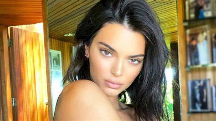 Kendall Jenner Disses Her Sisters By Revealing Why She Refuses To Open A Beauty Brand Like Them