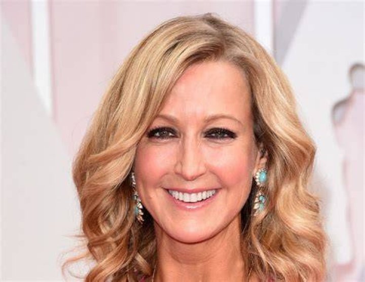 Lara Spencer Net Worth | TheRichest