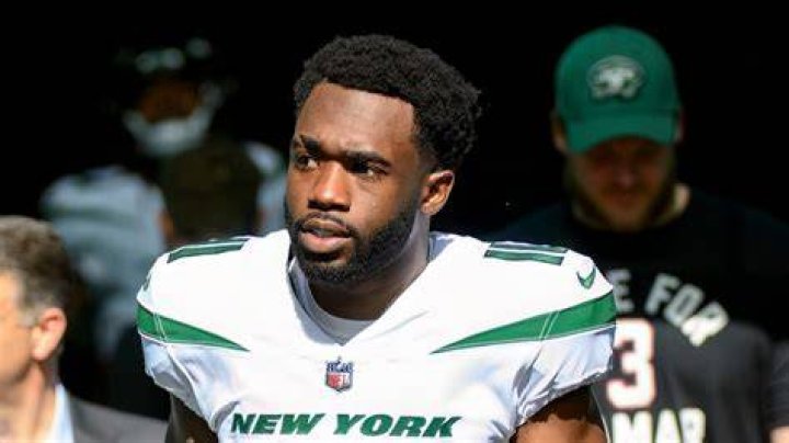 New York Jets Sign Rookie Denzel Mims To Four-Year, $5.4 Million Contract