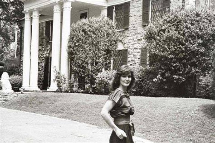 Priscilla Presley Graceland 